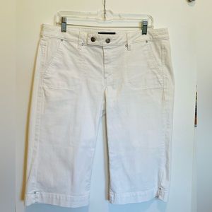 Noir Women’s White Denim Jean 4-Picket Shorts.